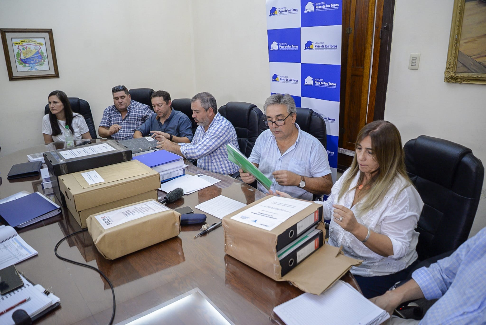 Apertura de pfertas para la Construcción del Gimnasio Polideportivo de Paso de los Toros