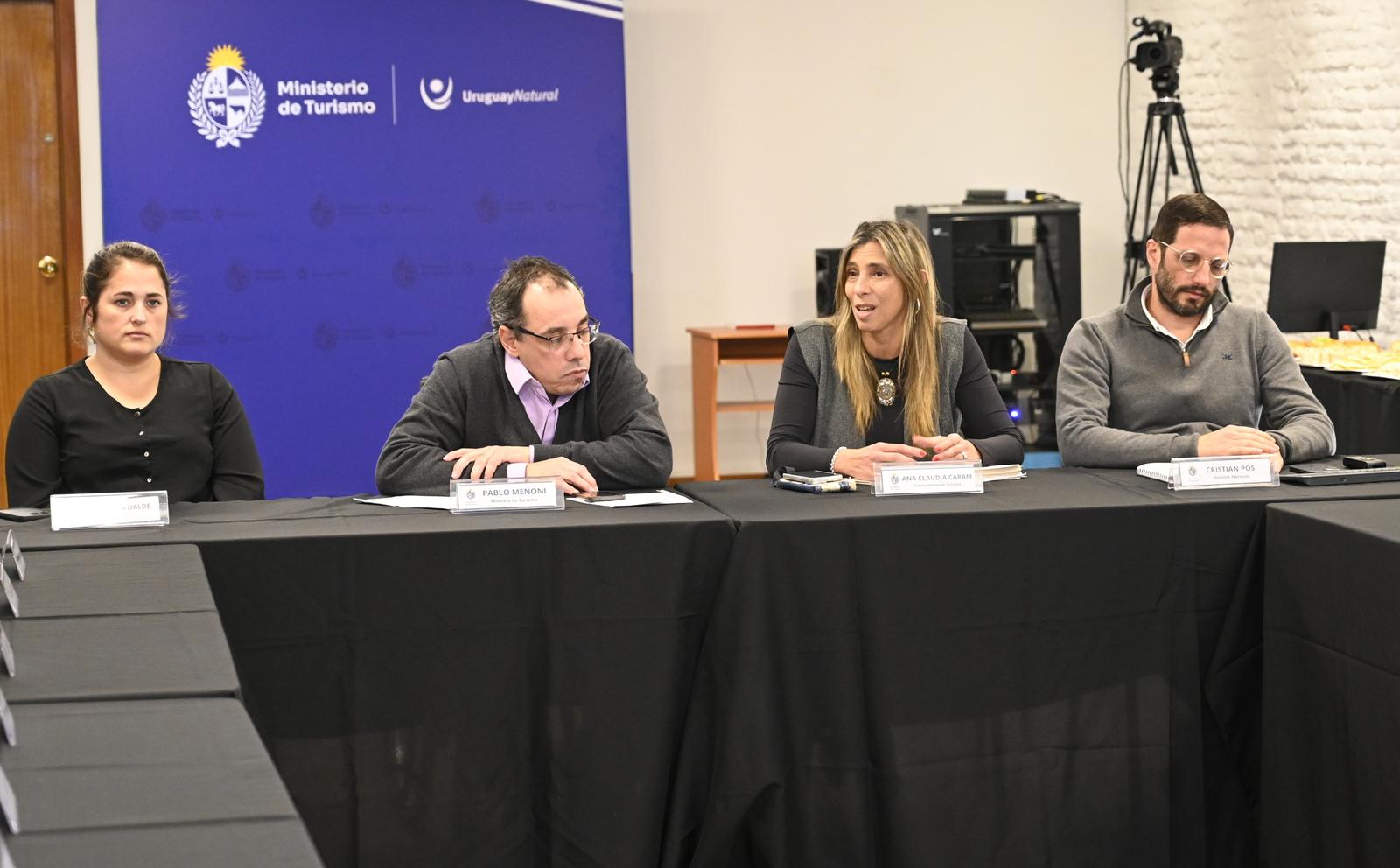 IDT presente en la reunión nacional de directores de Turismo convocada por el Mintur