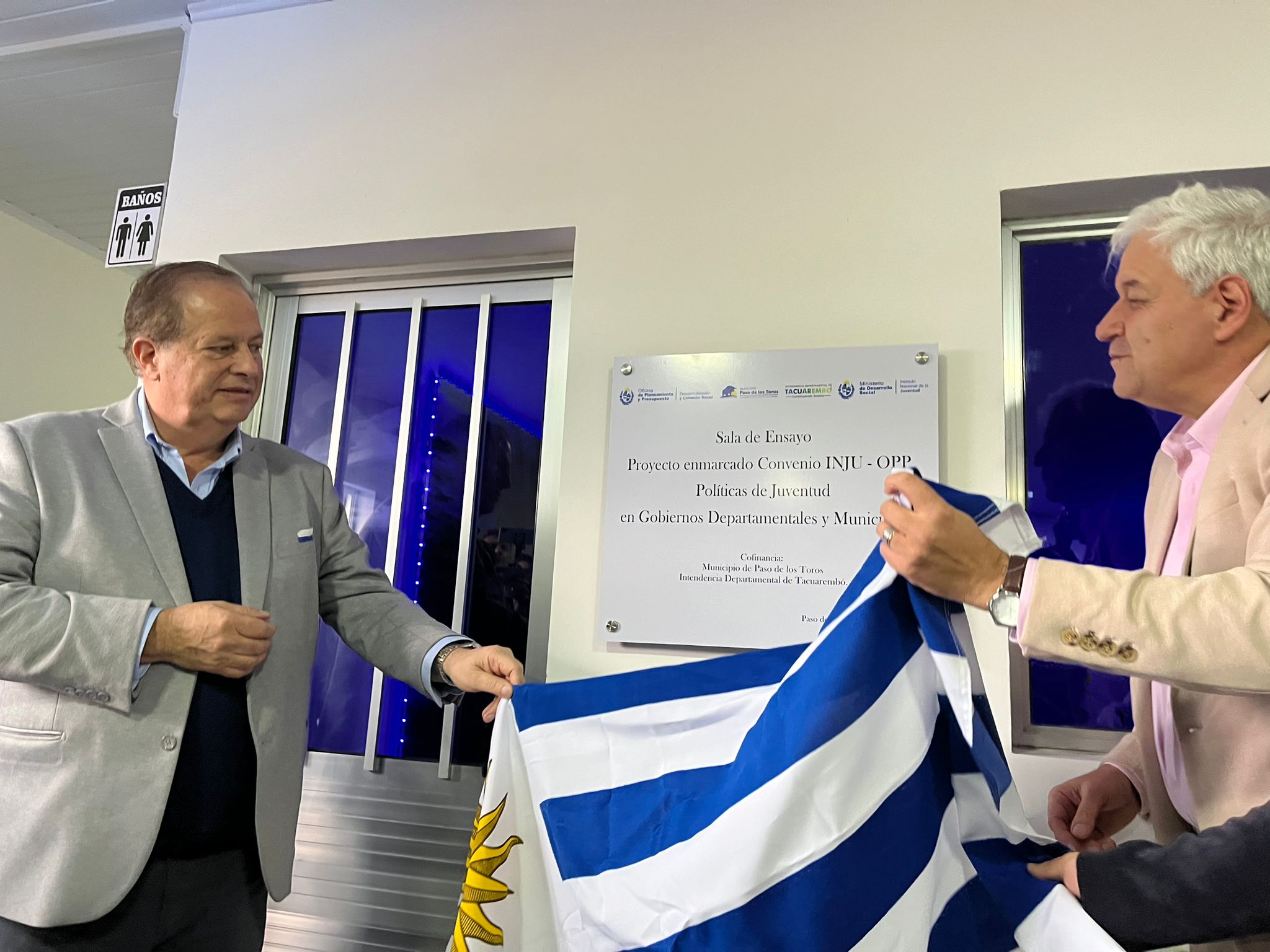 Intendente Wilson Ezquerra inauguró nuevo espacio en Oficina de la Juventud y sala de ensayo en Paso de los Toros