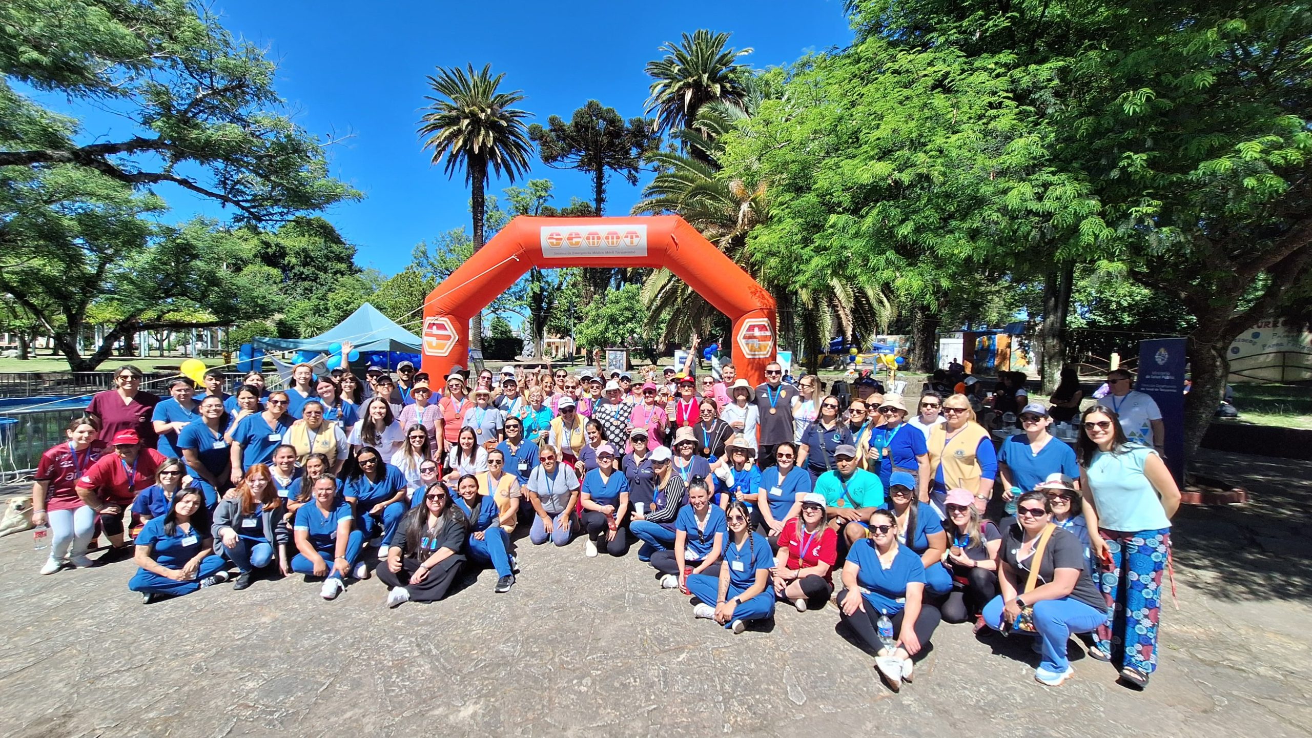 Caminata en Tacuarembó por el Día mundial de la diabetes contó con la participación de decenas de personas
