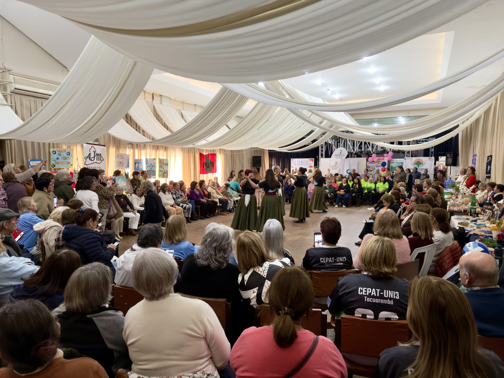 El Club Tacuarembó recibió una feria por el Día Internacional de las Personas Mayores