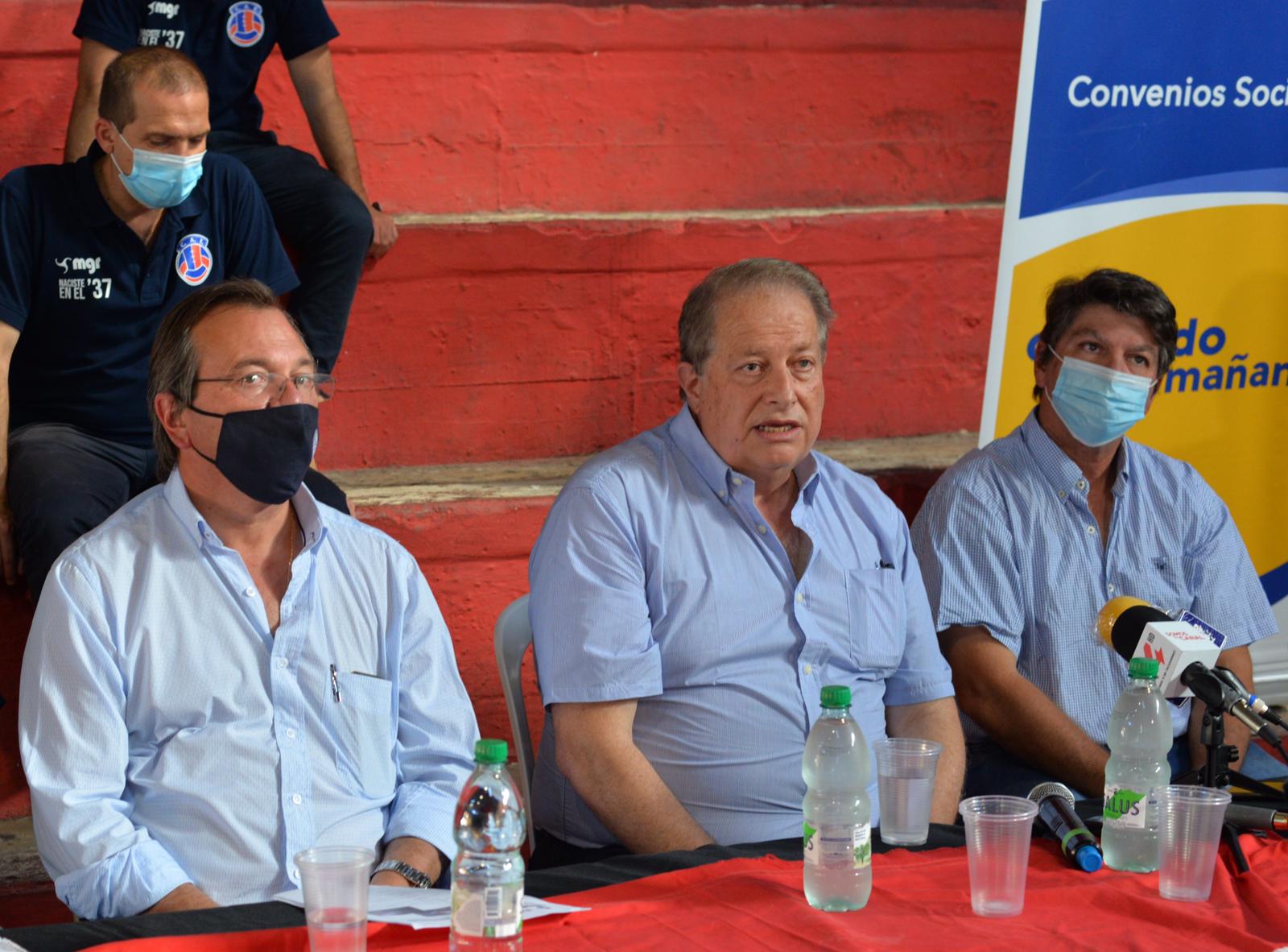 MTOP y Club Estudiantes acordaron remodelación del Gimnasio