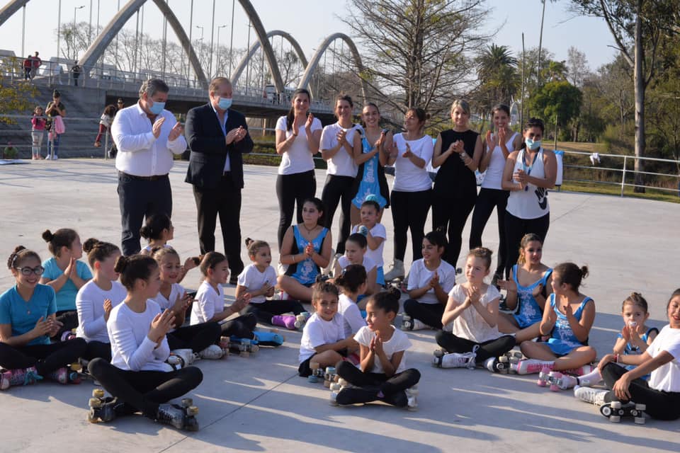 IDT respalda el desarrollo de clases gratuitas de patín artístico