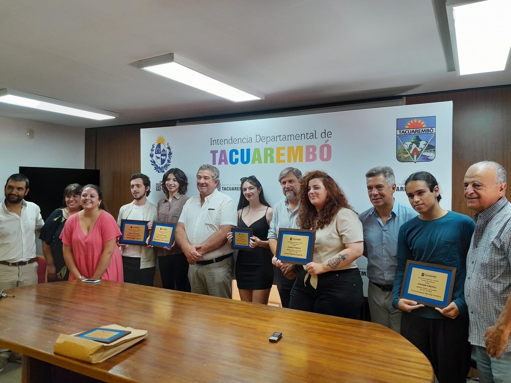 IDT realizó la entrega de premios del Concurso Literario «Tomás de Mattos»