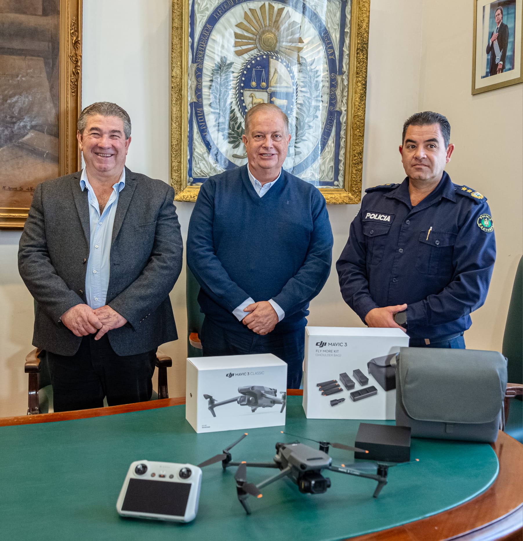 Policía de Tacuarembó recibió dron donado por la Intendencia que contribuirá a la seguridad pública