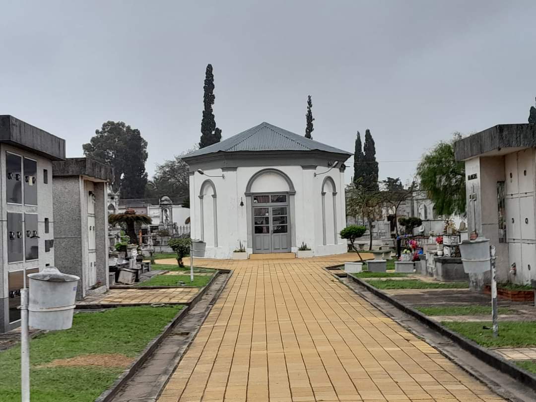 2 de noviembre, horario para los Cementerios