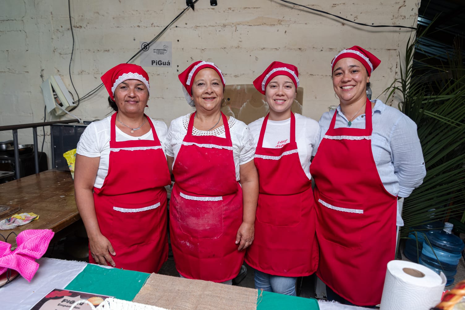 Primer Festival de la Empanada y El Pastel sorprendió por la originalidad de la propuesta