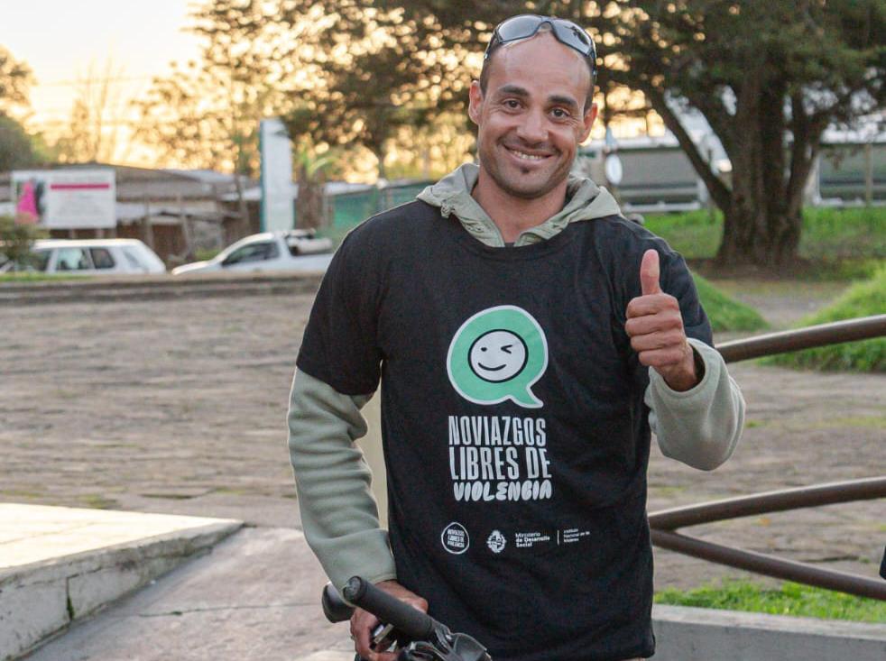 Bicicleteada cerró la campaña “Noviazgos libre de violencia”