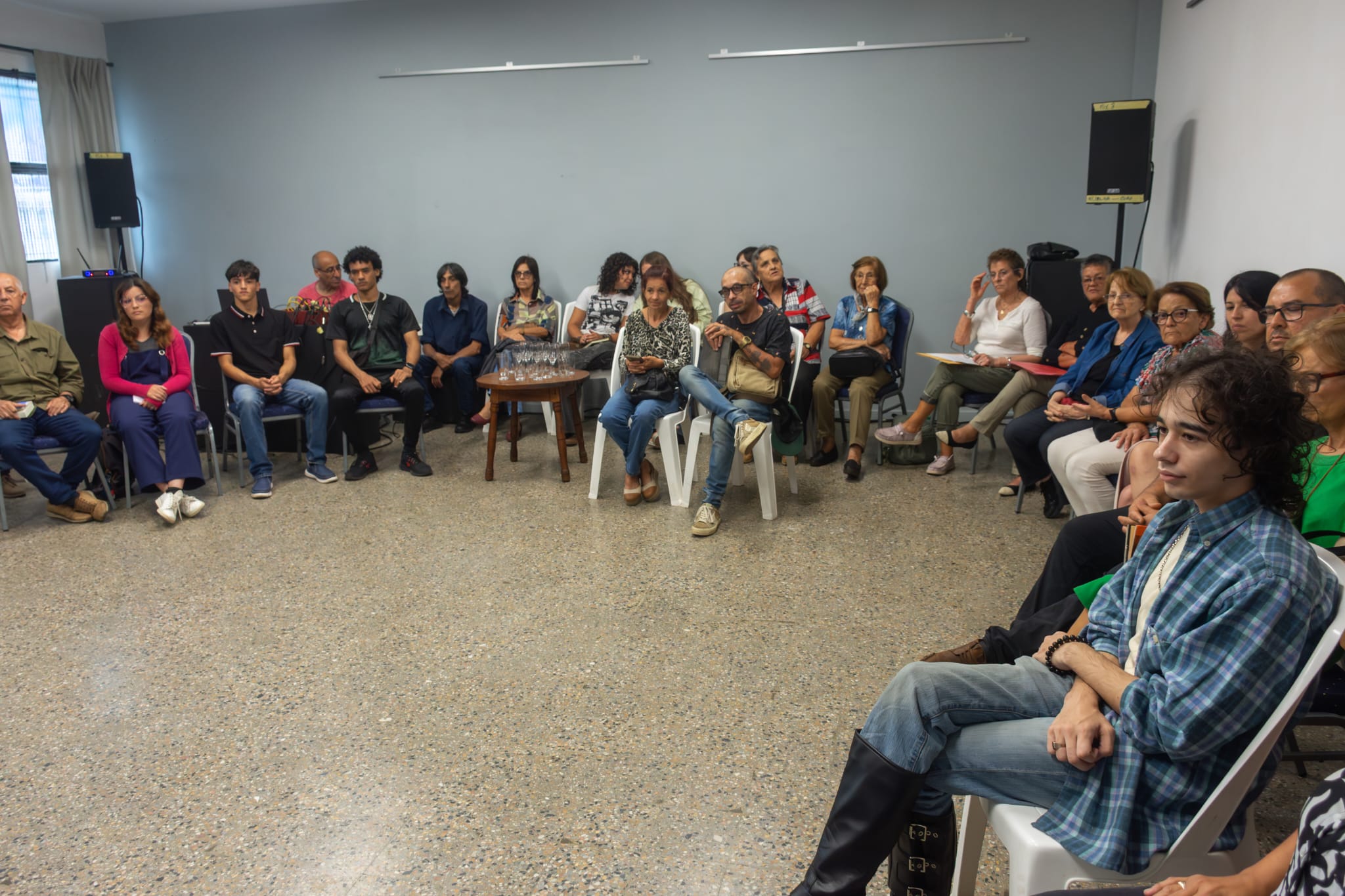 La juventud pide la palabra: Mario Benedetti y Circe Maia resuenan en el Día de la Poesía en Tacuarembó