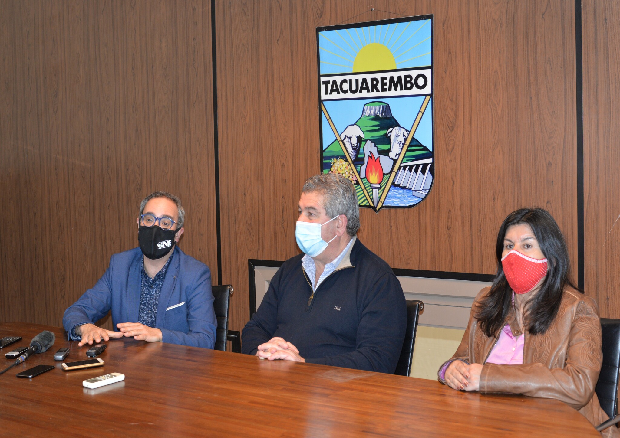 El Sec. Gral. Dr. José O. Menéndez recibió al Director Nacional del INE, Dr. Diego Aboal