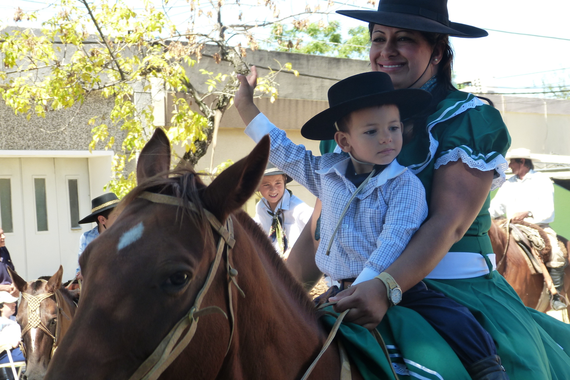 Desfile 25 de Agosto