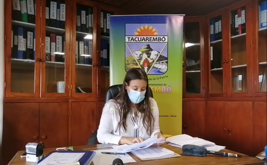 Apertura de sobres del Concurso de Precios para la Adquisición de Productos Alimenticios en Oficina de Licitaciones de la IDT