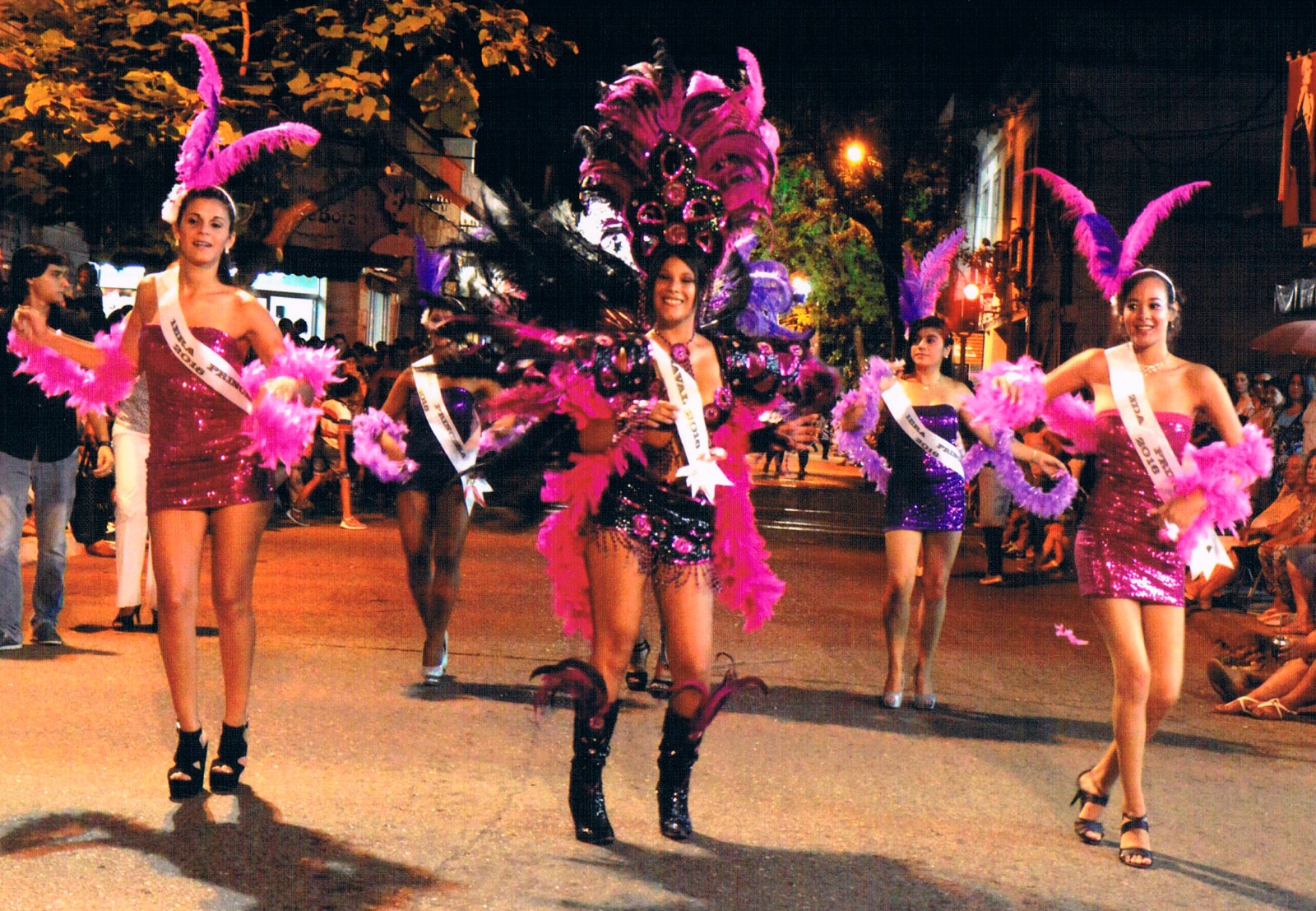 Sábado 23 comienza el Carnaval » Desfile Inaugural por 18 de Julio»