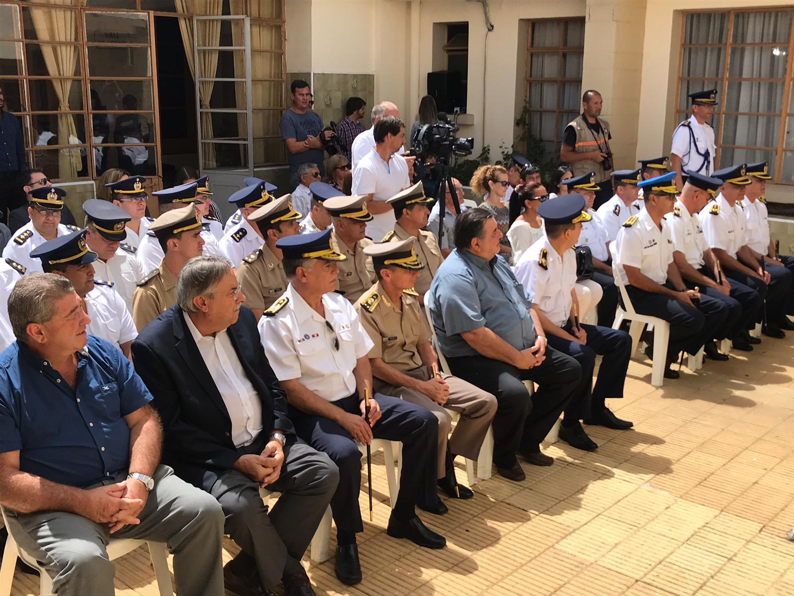 Intendente Da Rosa asistió al relevo de mandos en la Jefatura de Policía