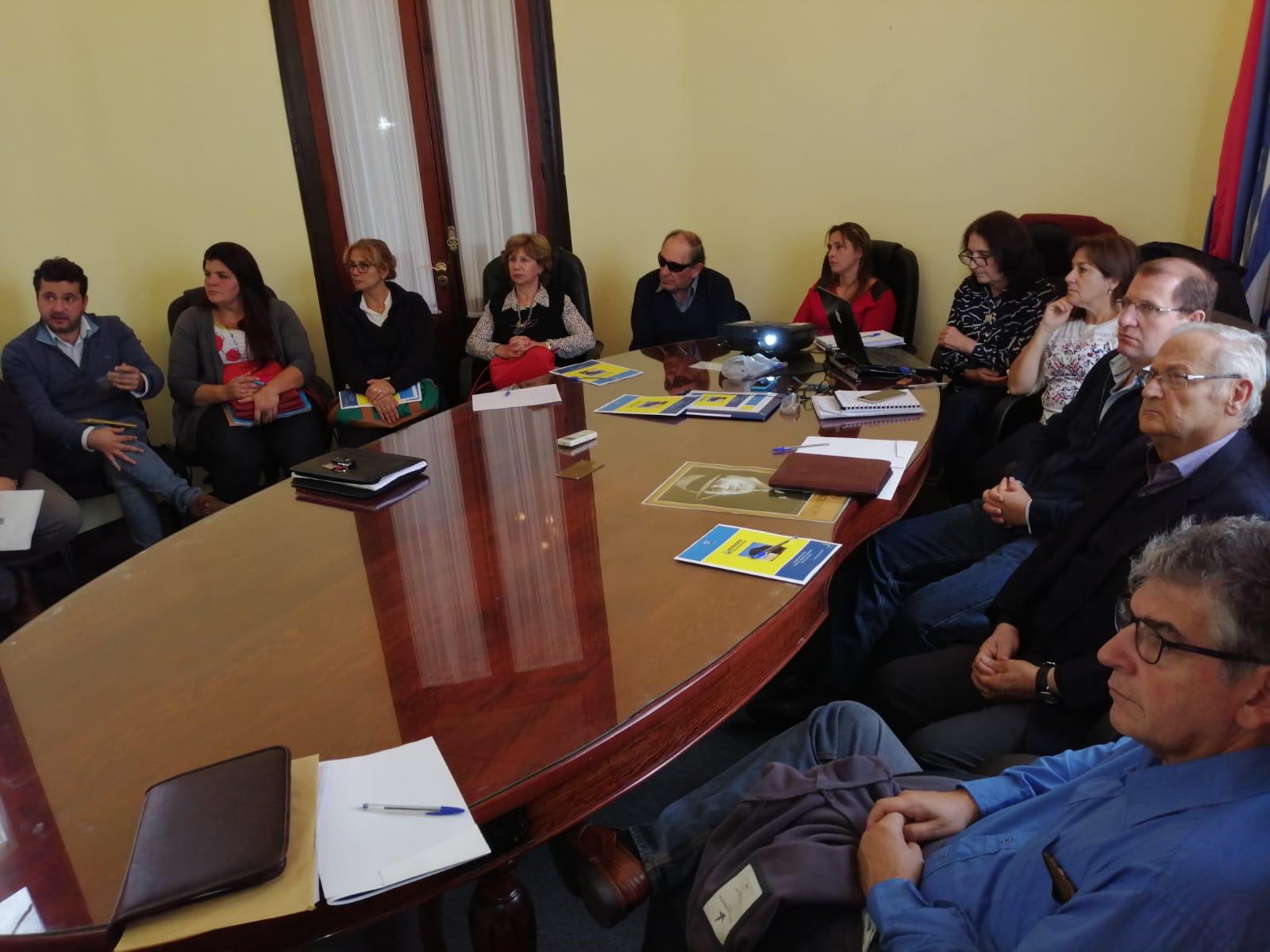 Fue presentada la nueva Terminal de Paso de los Toros a las empresas