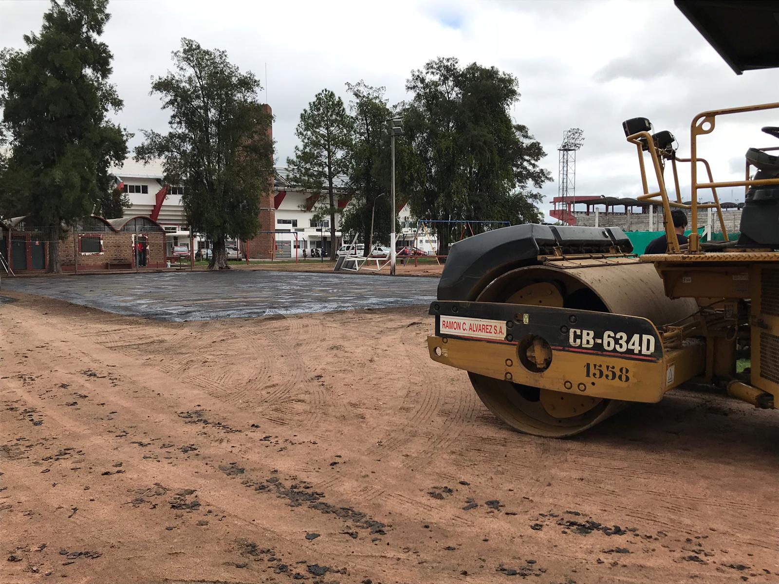 Plaza de Deportes cerrada por reparaciones