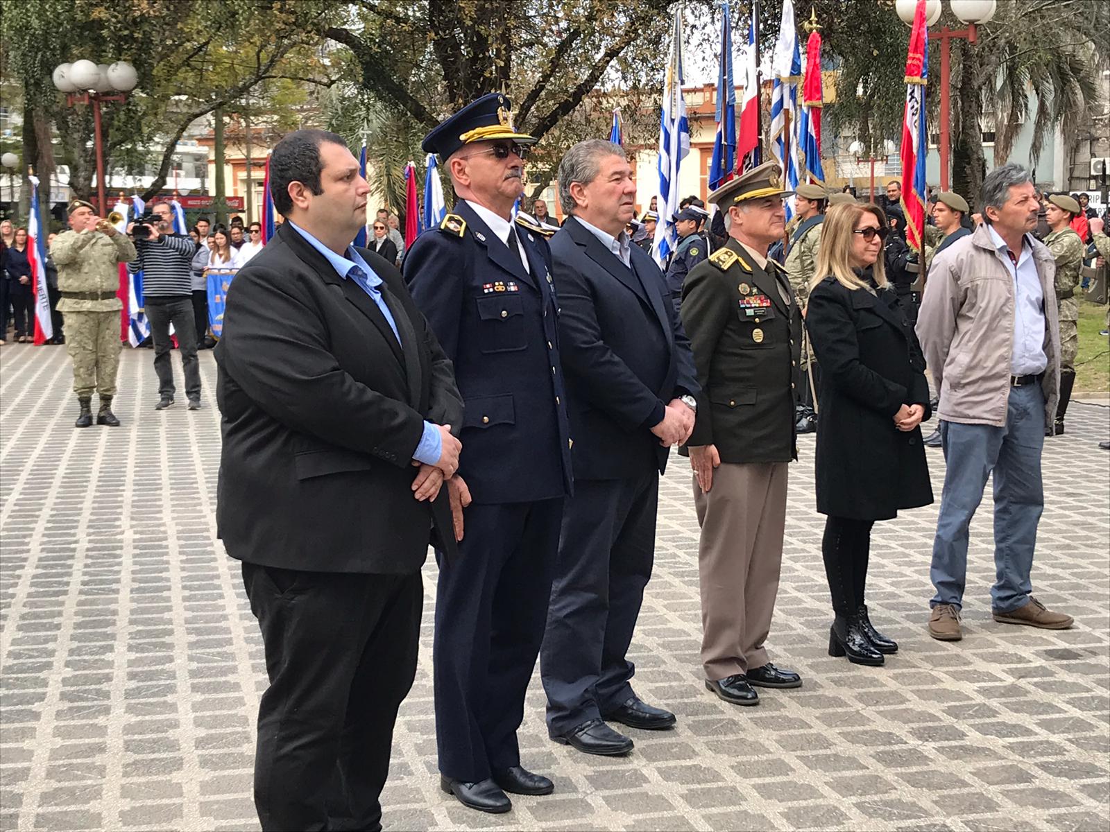 Miles de Tacuaremboenses disfrutaron del Desfile