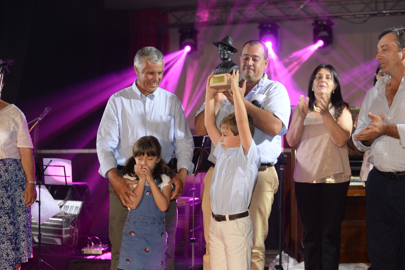 Se entregaron los Premios Carlos Gardel