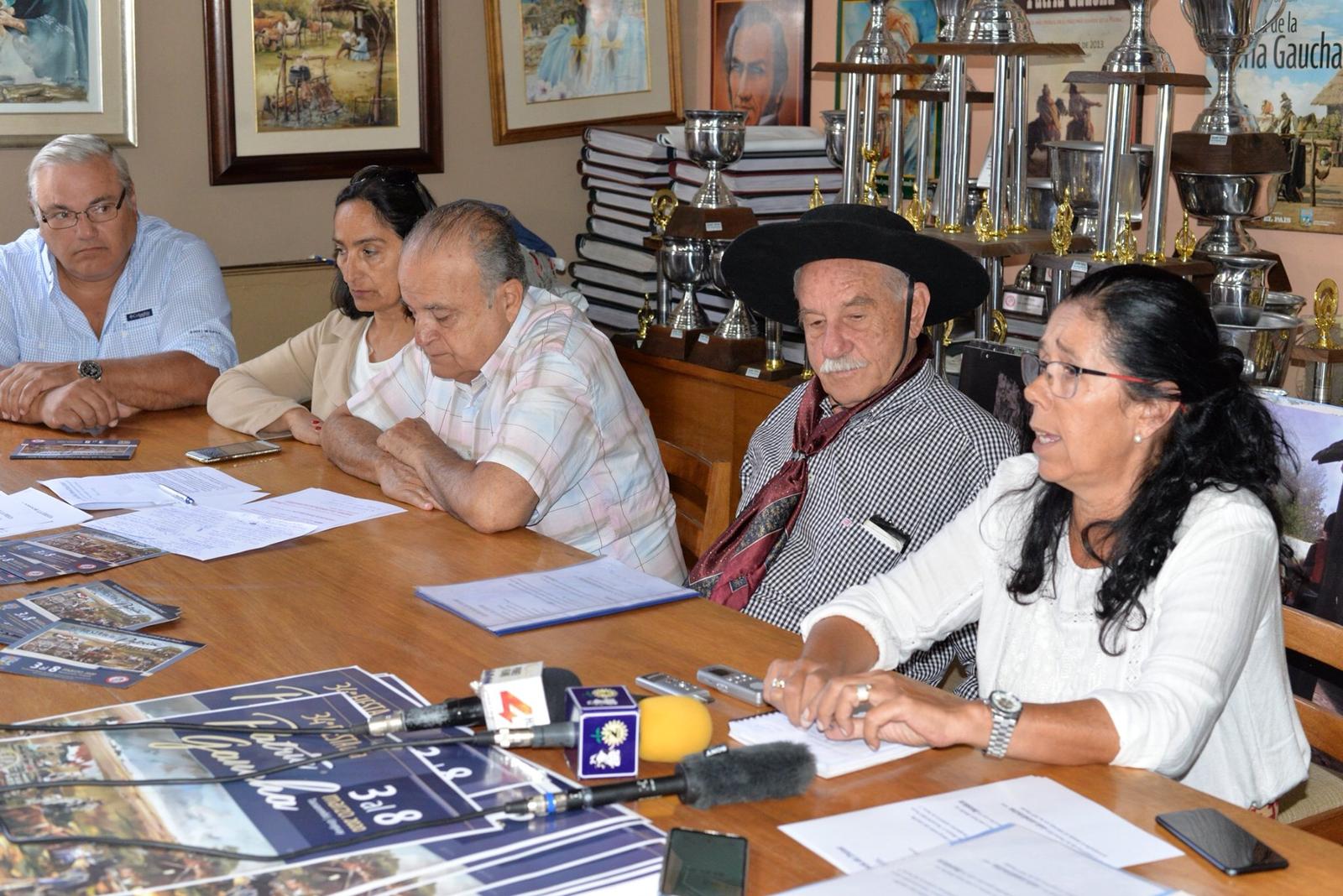 Comienza la Patria Gaucha