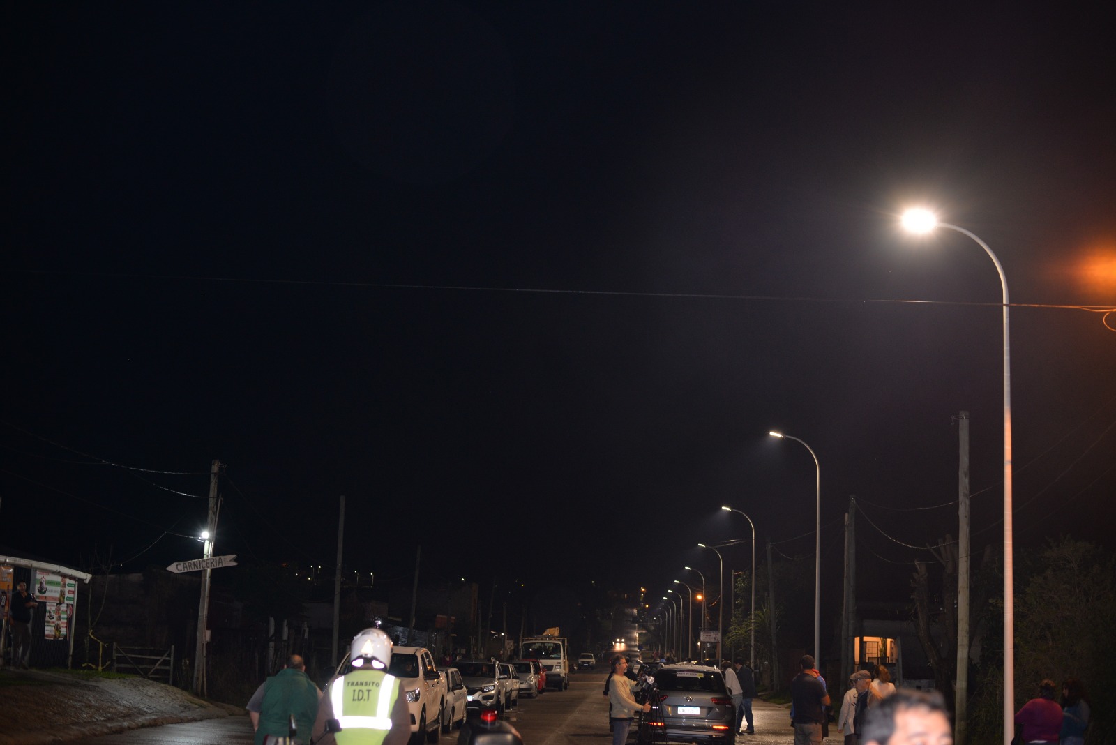 La Intendencia de Tacuarembó ha realizado una apuesta importante para mejorar la calidad de vida de los vecinos con nueva iluminación LED y un sistema de gestión para luminarias inteligentes