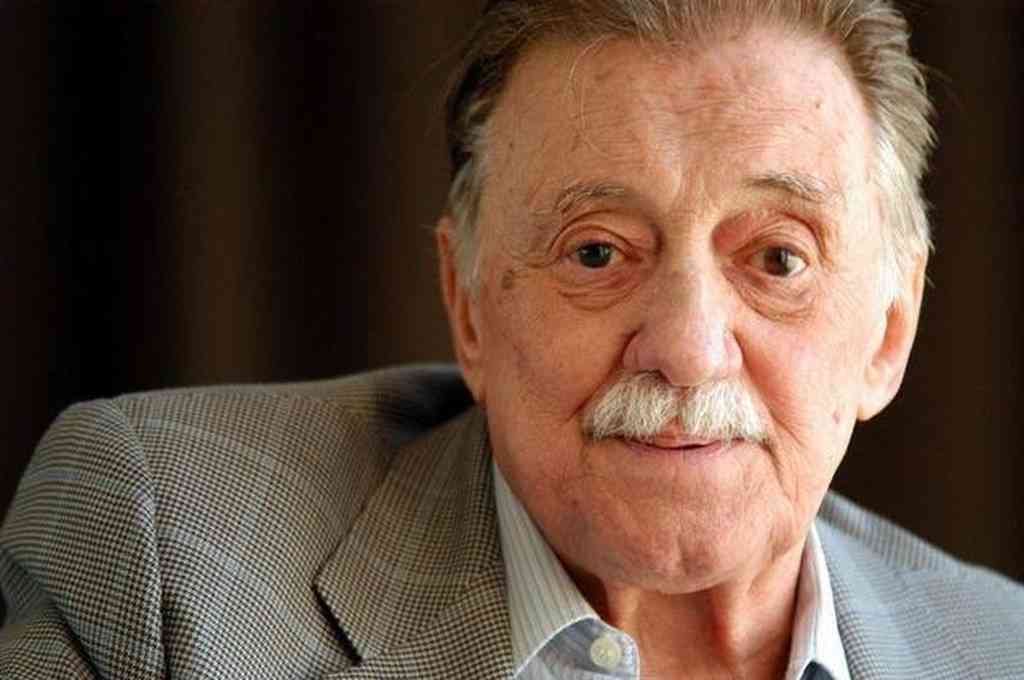 En el Día del Escritor Nacional se le rinde Homenaje al poeta Polanqueño Enrique Amado Mello y a Mario Benedetti por el centenario de su nacimiento