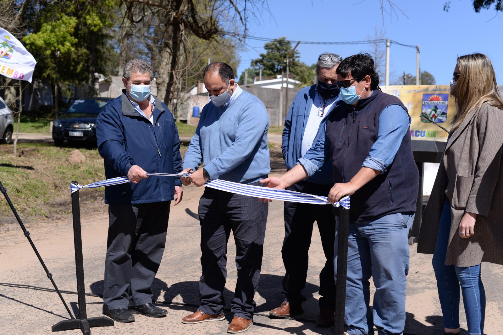 Se inauguraron las calles del Iporá