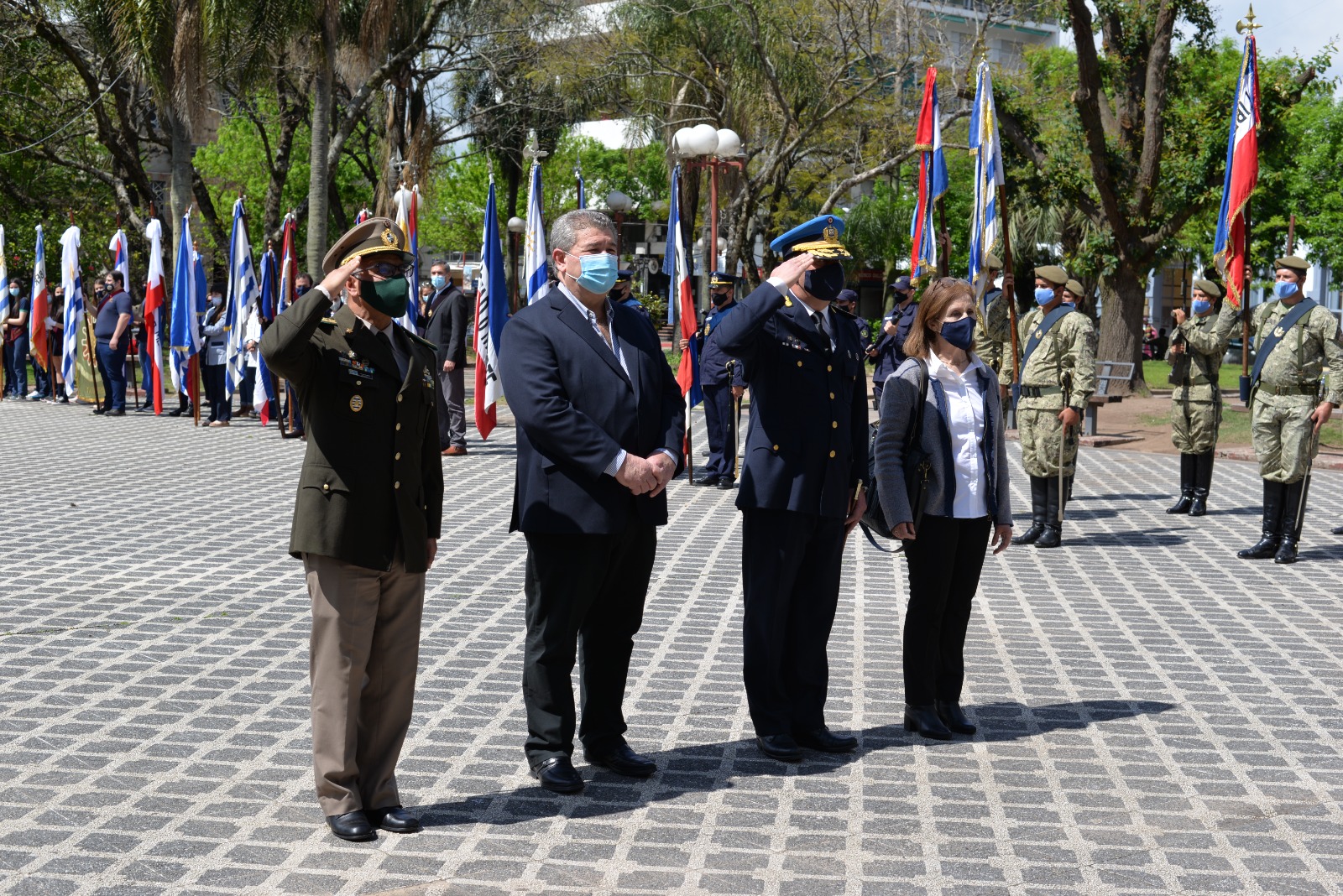 Encuentro de Dos Mundos, Día del Arma de Caballería, Batalla de Sarandí y Aniversario UTU