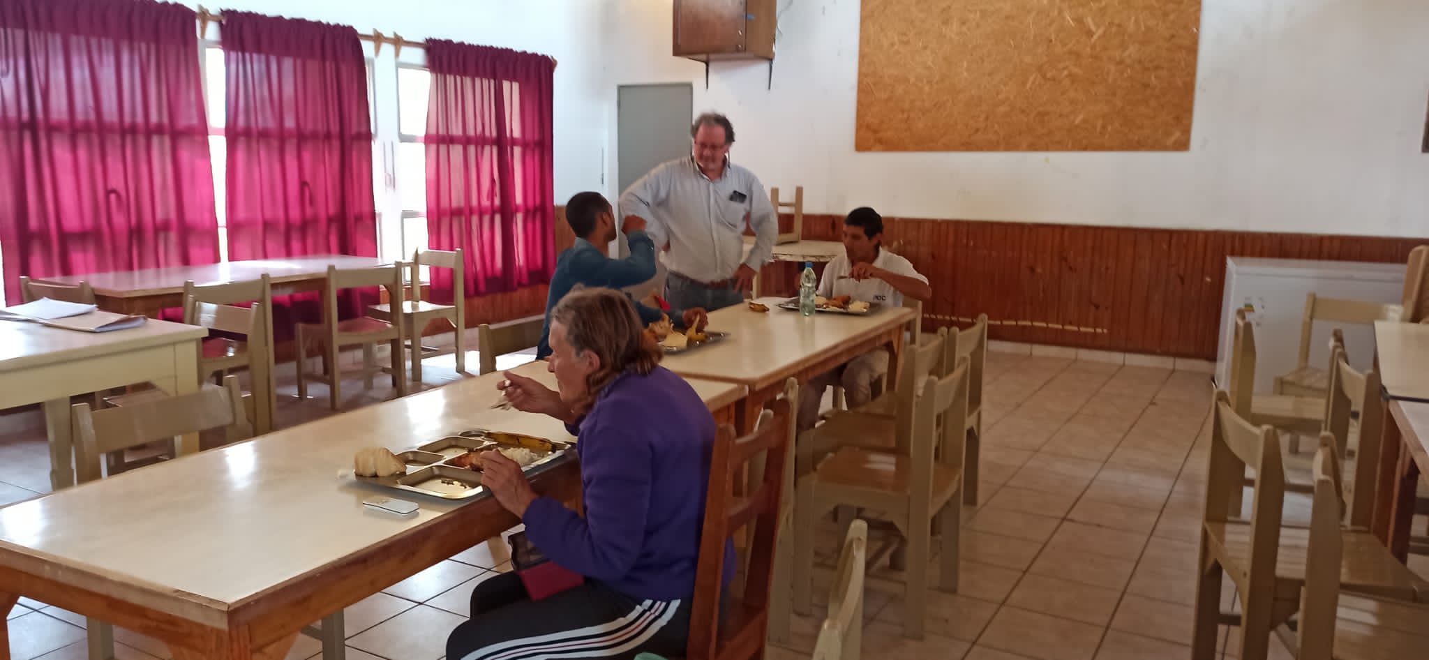 Porcile destacó el servicio de comedor que brinda la Intendencia en la ciudad