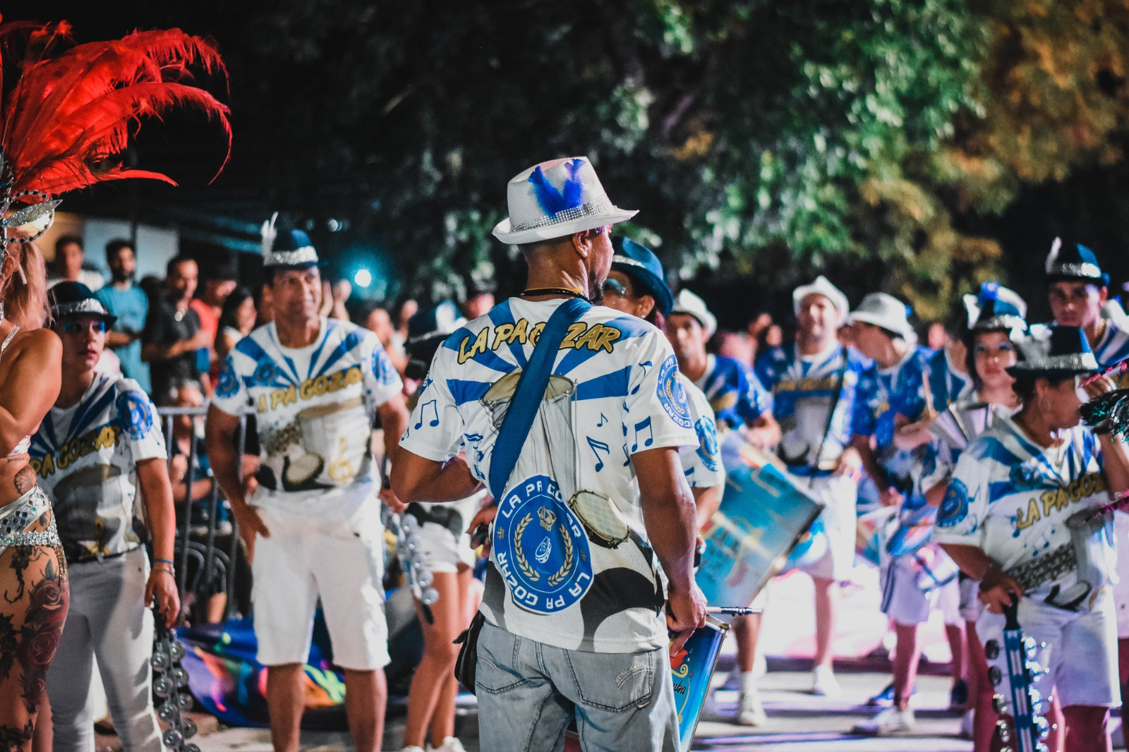 Desfile Inaugural del Carnaval, se solicita dejar libre de vehículos tramo de Avenida Oribe