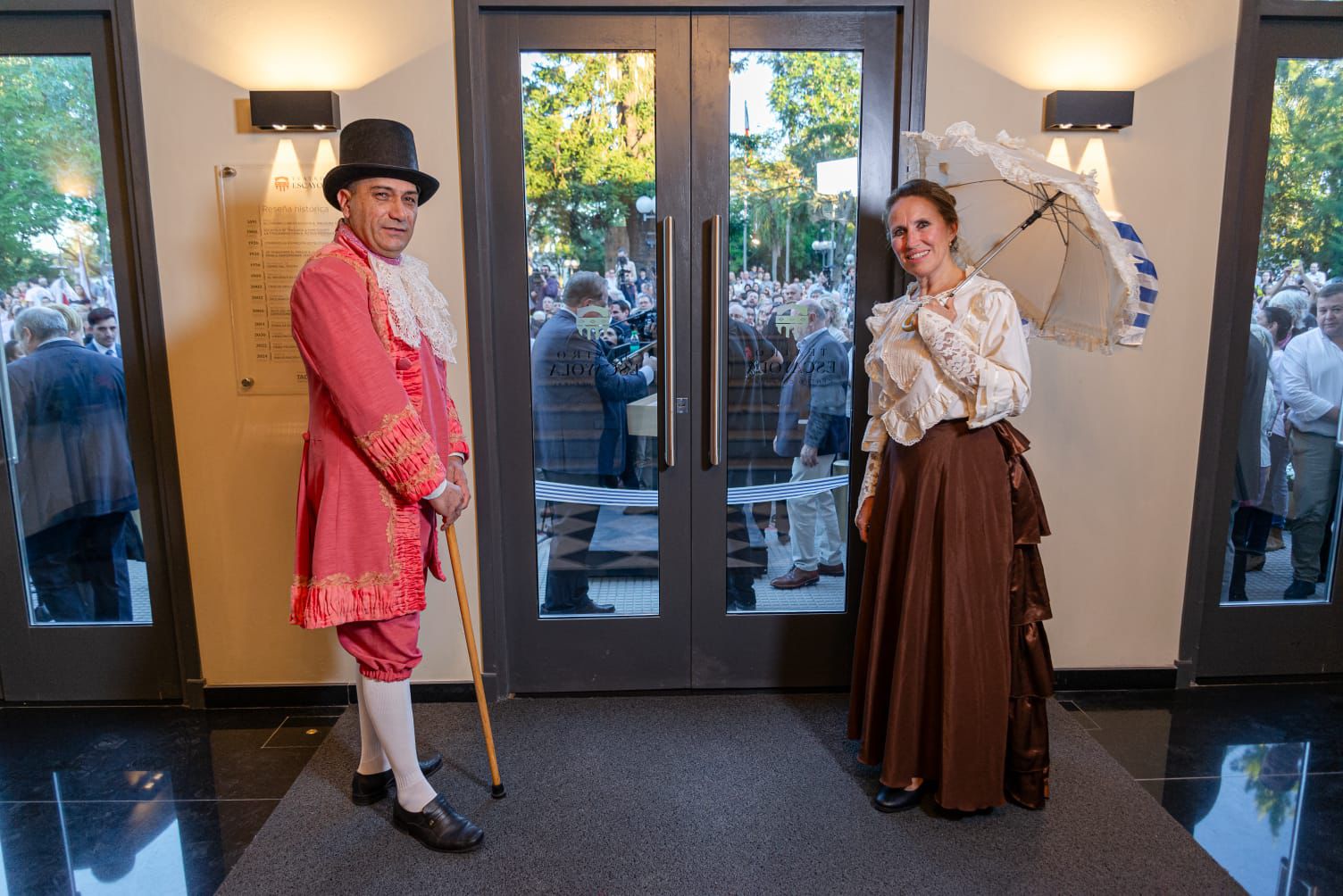 Jornada de casa abierta en el Teatro Escayola