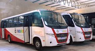 Transporte Urbano en feriado de jueves 18