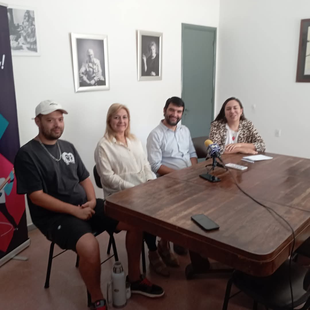 Talleres gratuitos de rap y maquillaje murguero para jóvenes en Tacuarembó