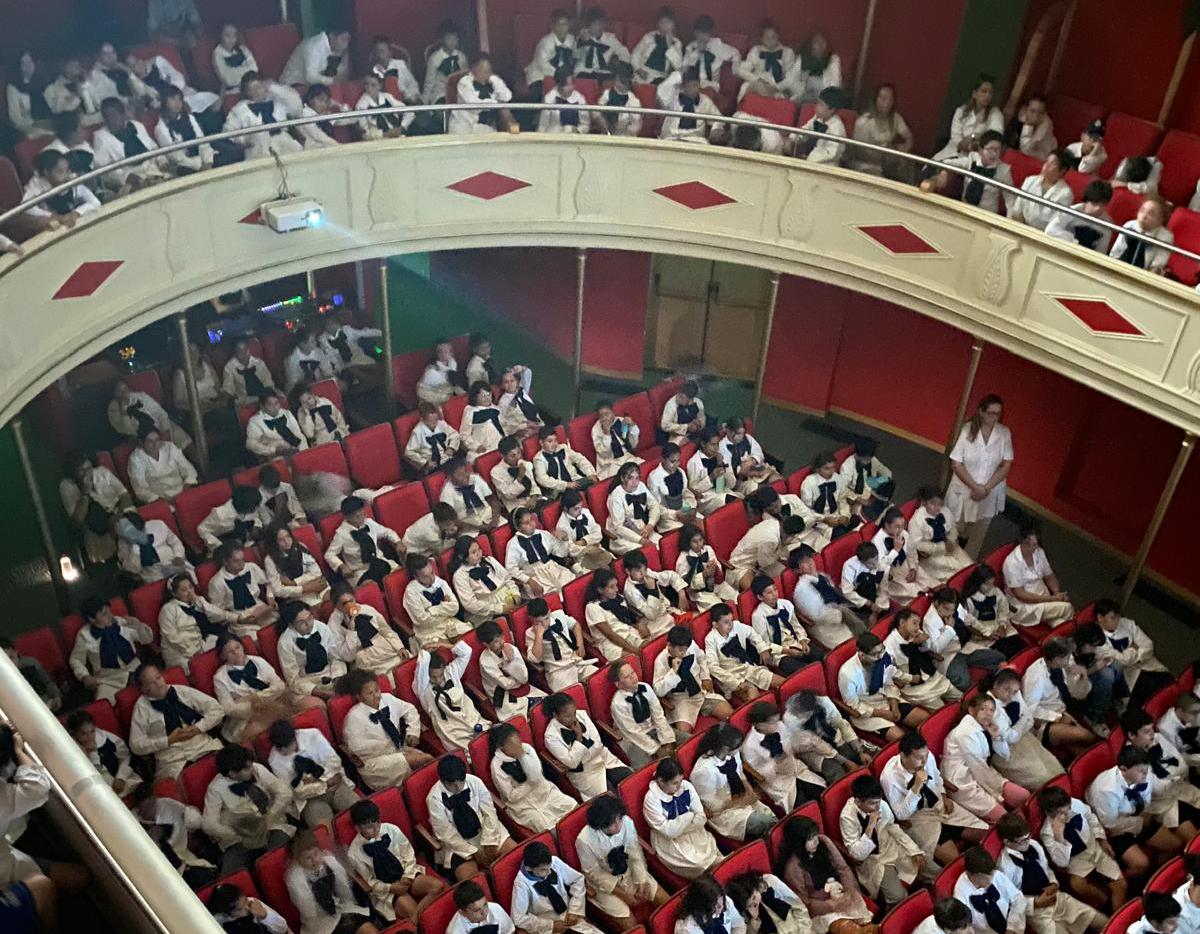 El Teatro Escayola se une a la Fiesta de la Patria Gaucha y prepara la celebración por su primer aniversario