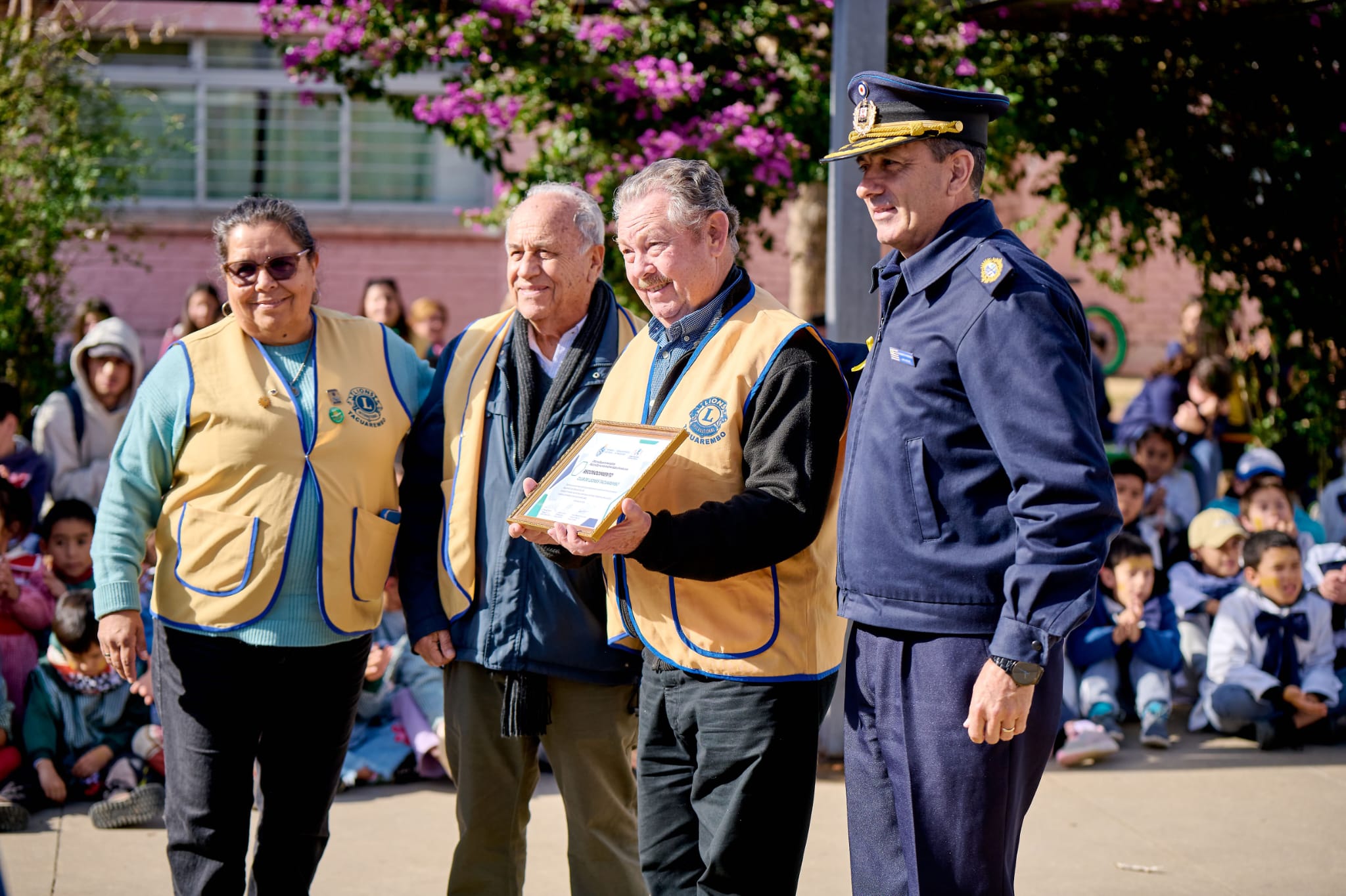 «Mayo Amarillo» desembarcó en Villa Caraguatá con una jornada de concientización vial