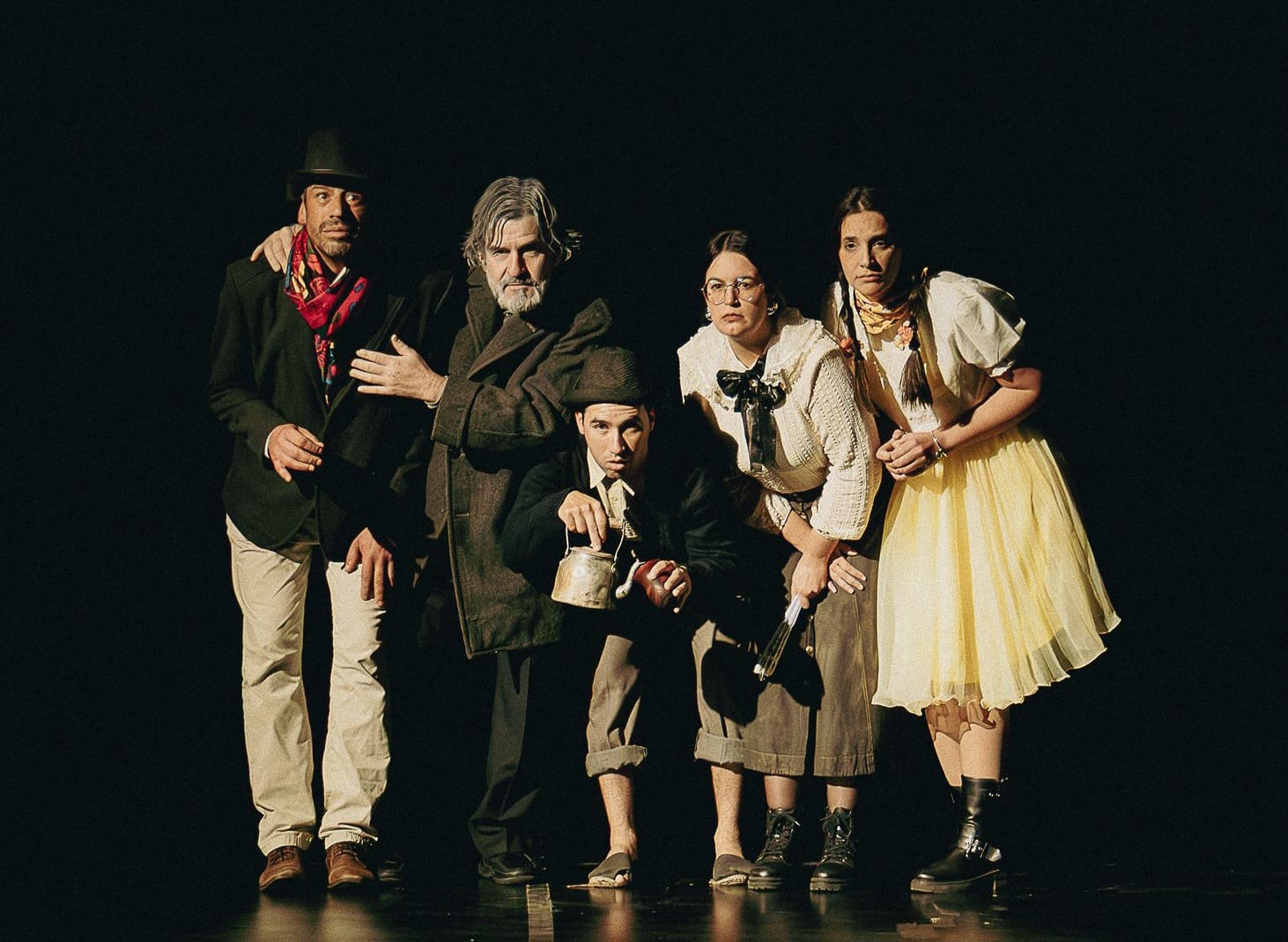 «Pueblo Chico»: Un Refugio en el Corazón de la Patria, una Obra de Natalia Soboredo