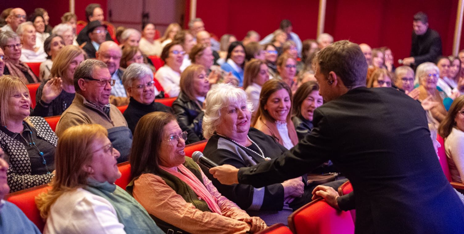 El Teatro Escayola celebró unas «Voces de Película»