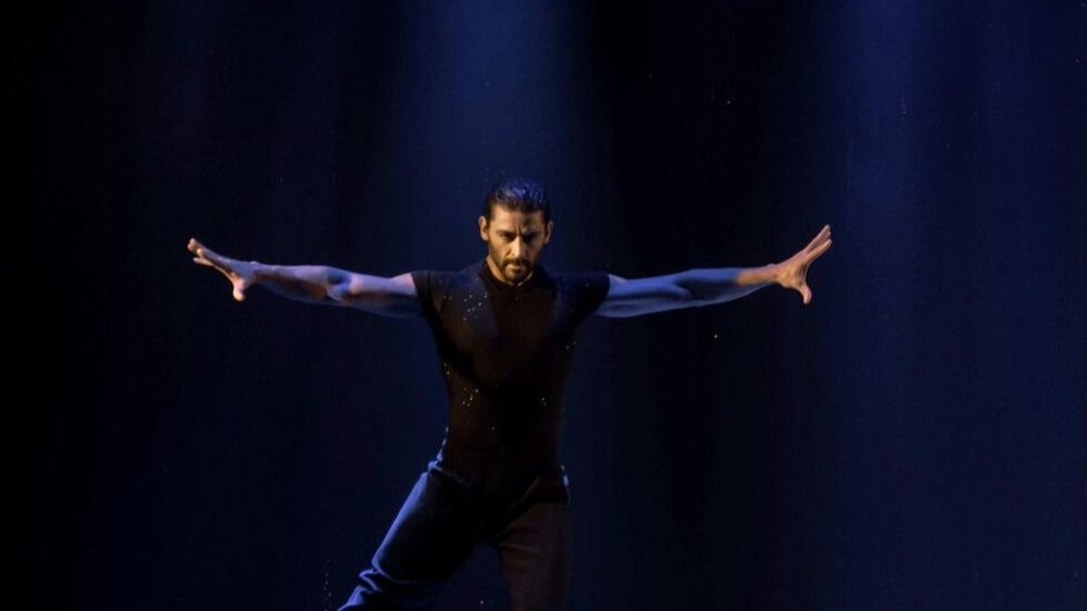 Hernán Piquín presenta «Me Verás Volver», un emotivo homenaje a «Soda Stereo» en el Teatro Escayola