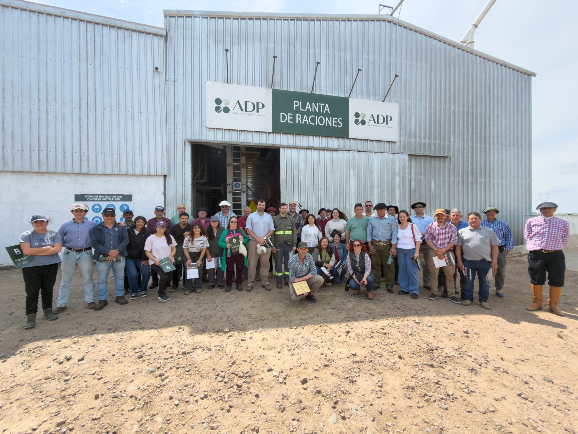 Productores del programa Jorge Marchesoni participaron en una gira técnica en Caraguatá
