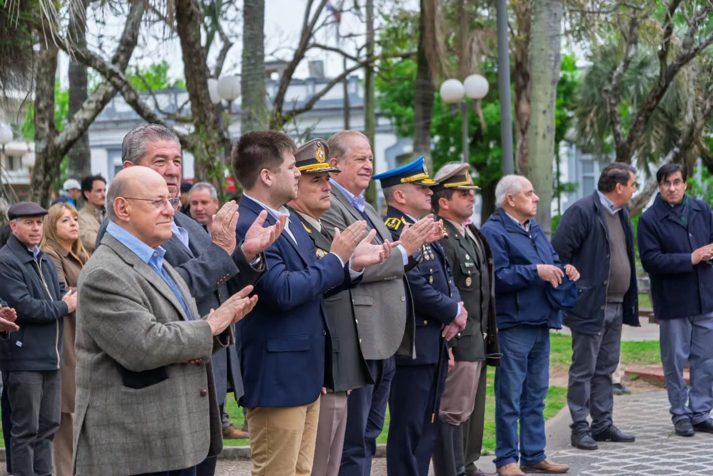 12 de octubre | Se recordó el Encuentro de Dos Mundos, los 201 años de la Batalla de Sarandí, el Día del Arma de Caballería y los 89 años de la Escuela Técnica Superior