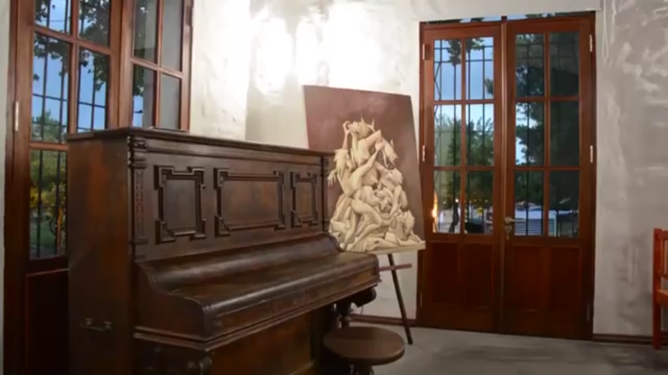 La Casa de la Cultura Polanqueña es la puerta de entrada a la playa