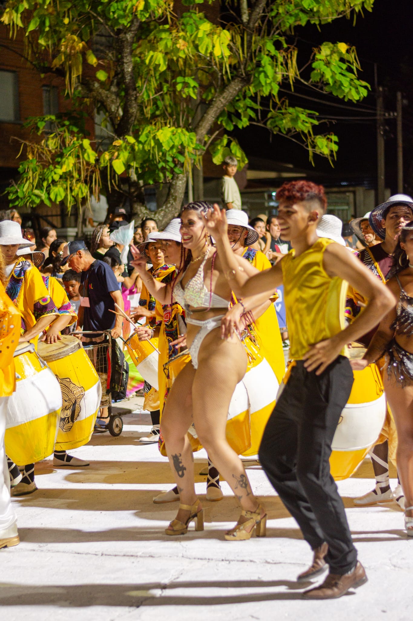 Las Llamadas Locales: El Primer Paso hacia las Llamadas Martha Gularte